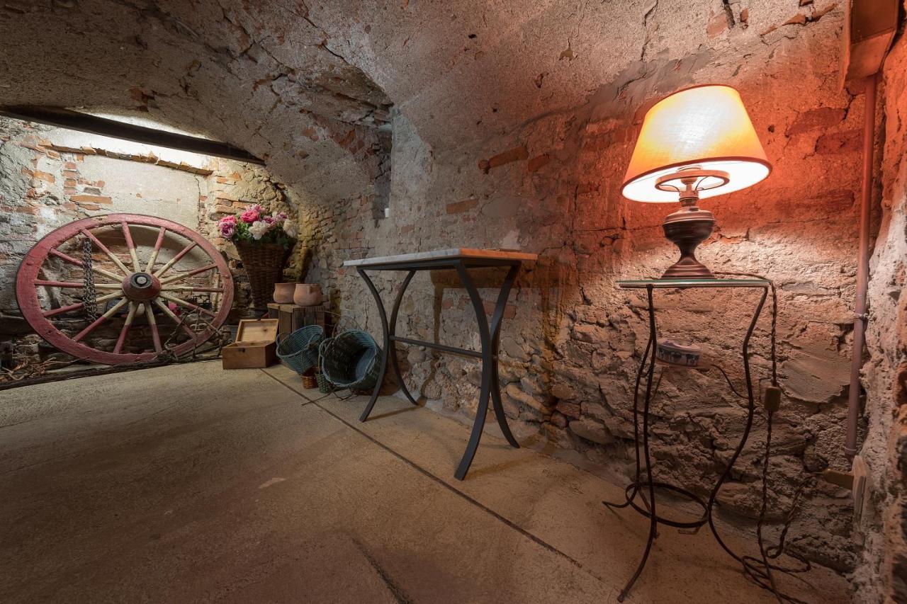 Le Case Di Angelina - Langhe Loft & Suites Farigliano Exterior foto